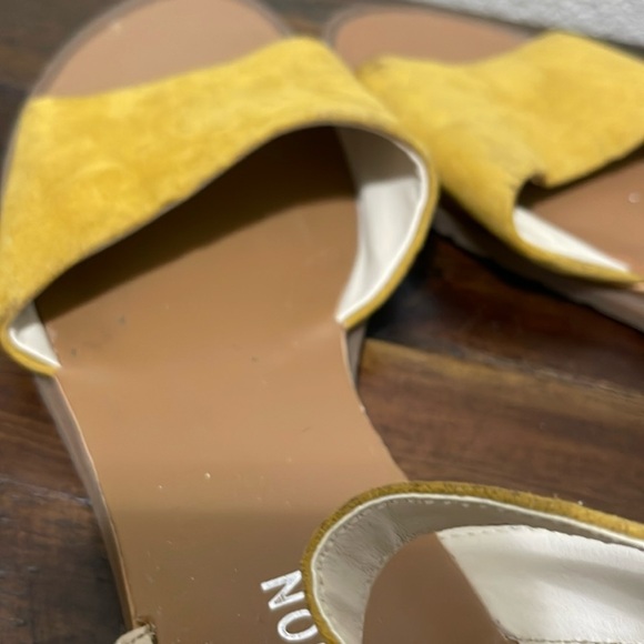 Kenneth Cole Reaction Jolly Low Wedge Golden Yellow Sandal size 6.5 - Picture 10 of 16
